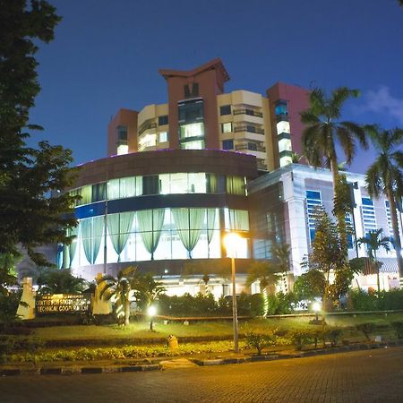 NAM Center Hotel Kemayoran Jakarta Buitenkant foto
