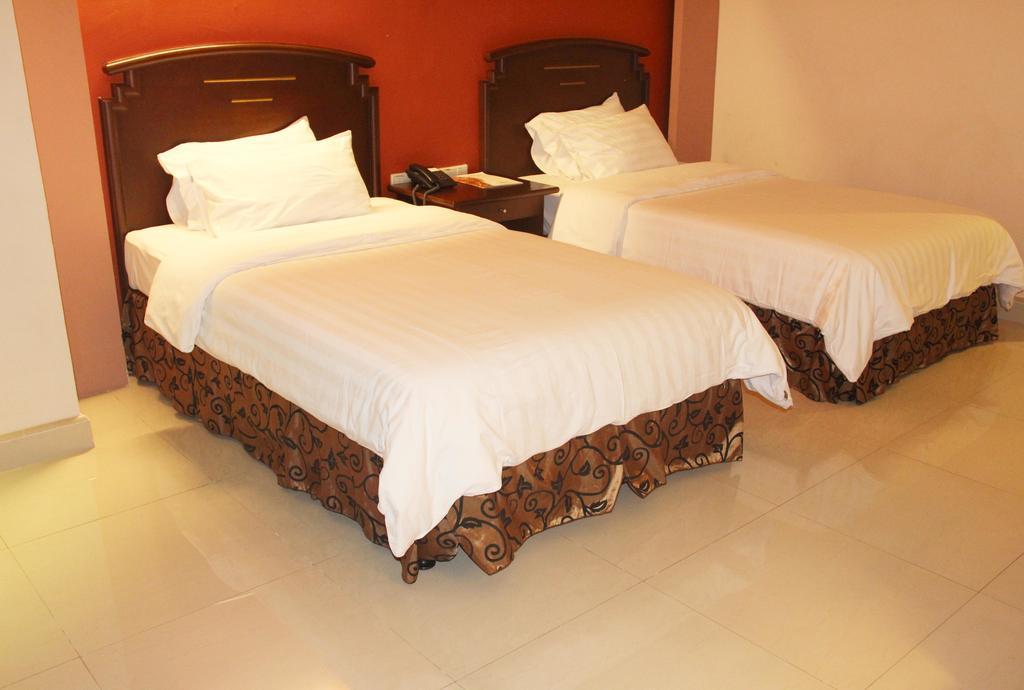 NAM Center Hotel Kemayoran Jakarta Buitenkant foto