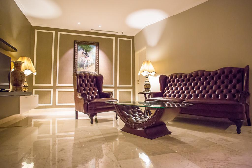 NAM Center Hotel Kemayoran Jakarta Buitenkant foto